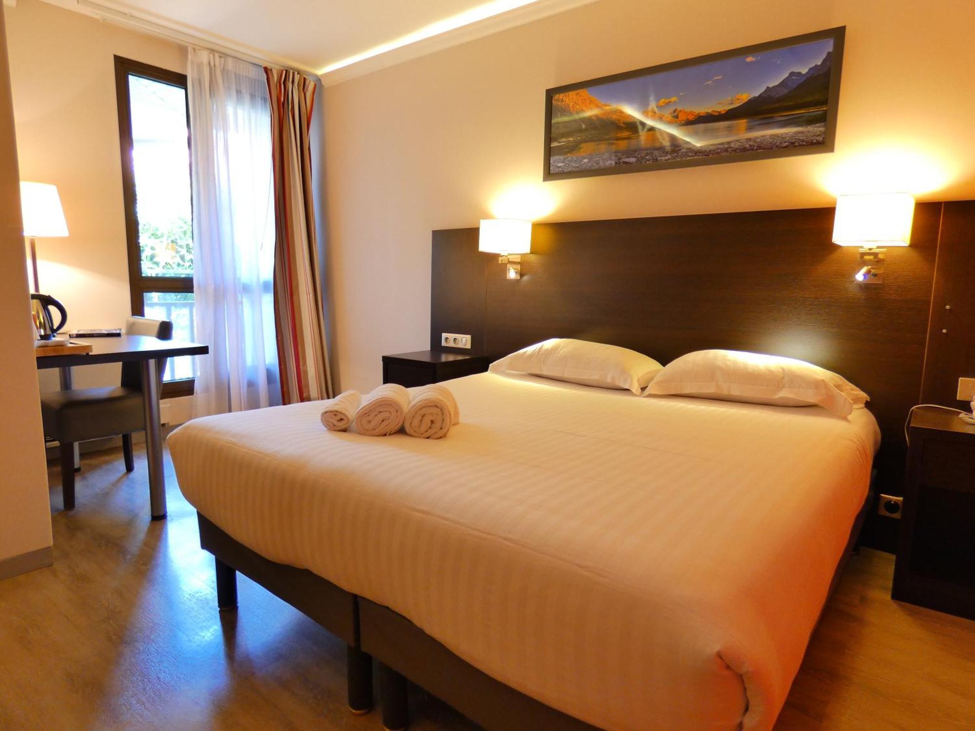 Contact Hotel Be Guest Limoges Sud ภายนอก รูปภาพ