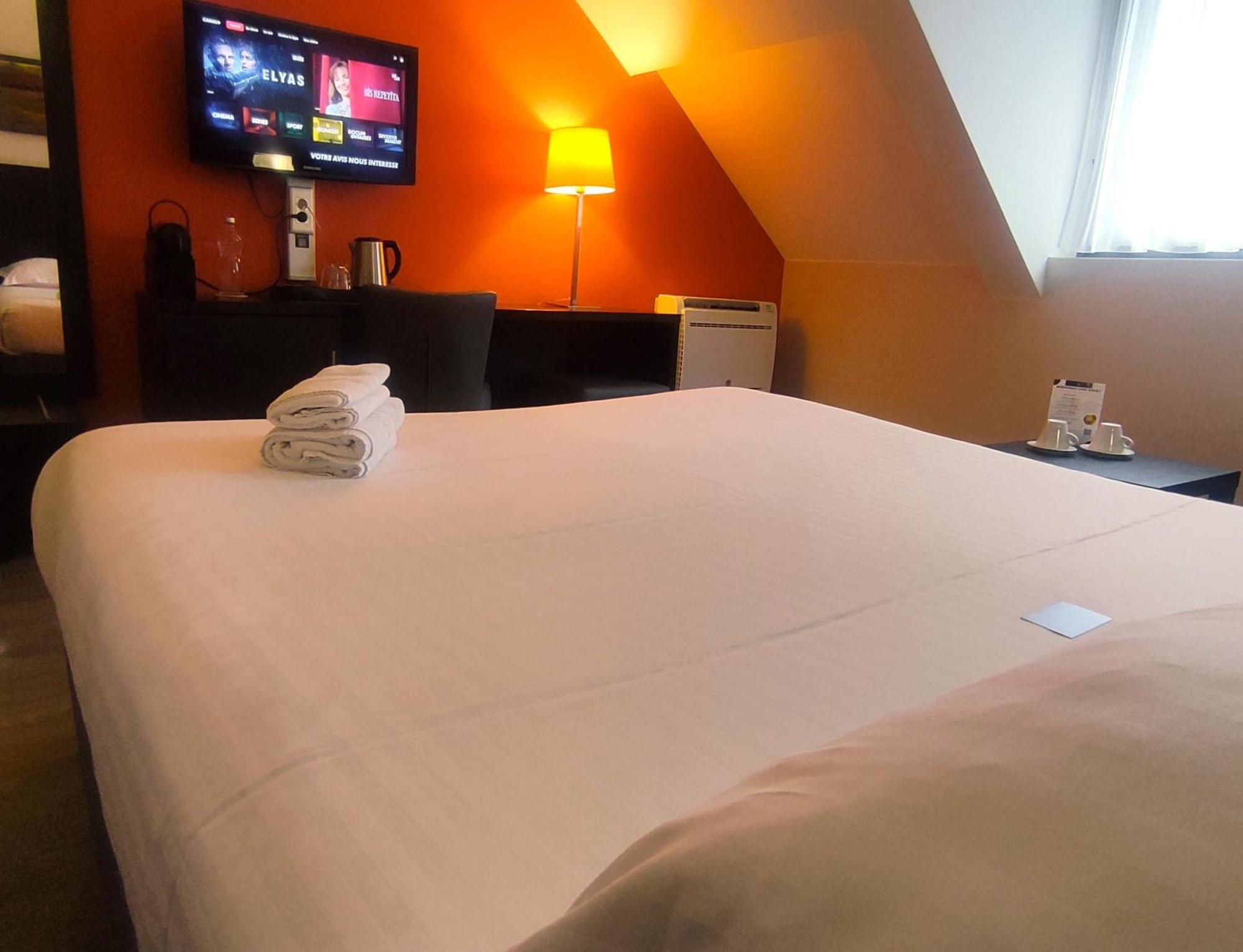 Contact Hotel Be Guest Limoges Sud ภายนอก รูปภาพ