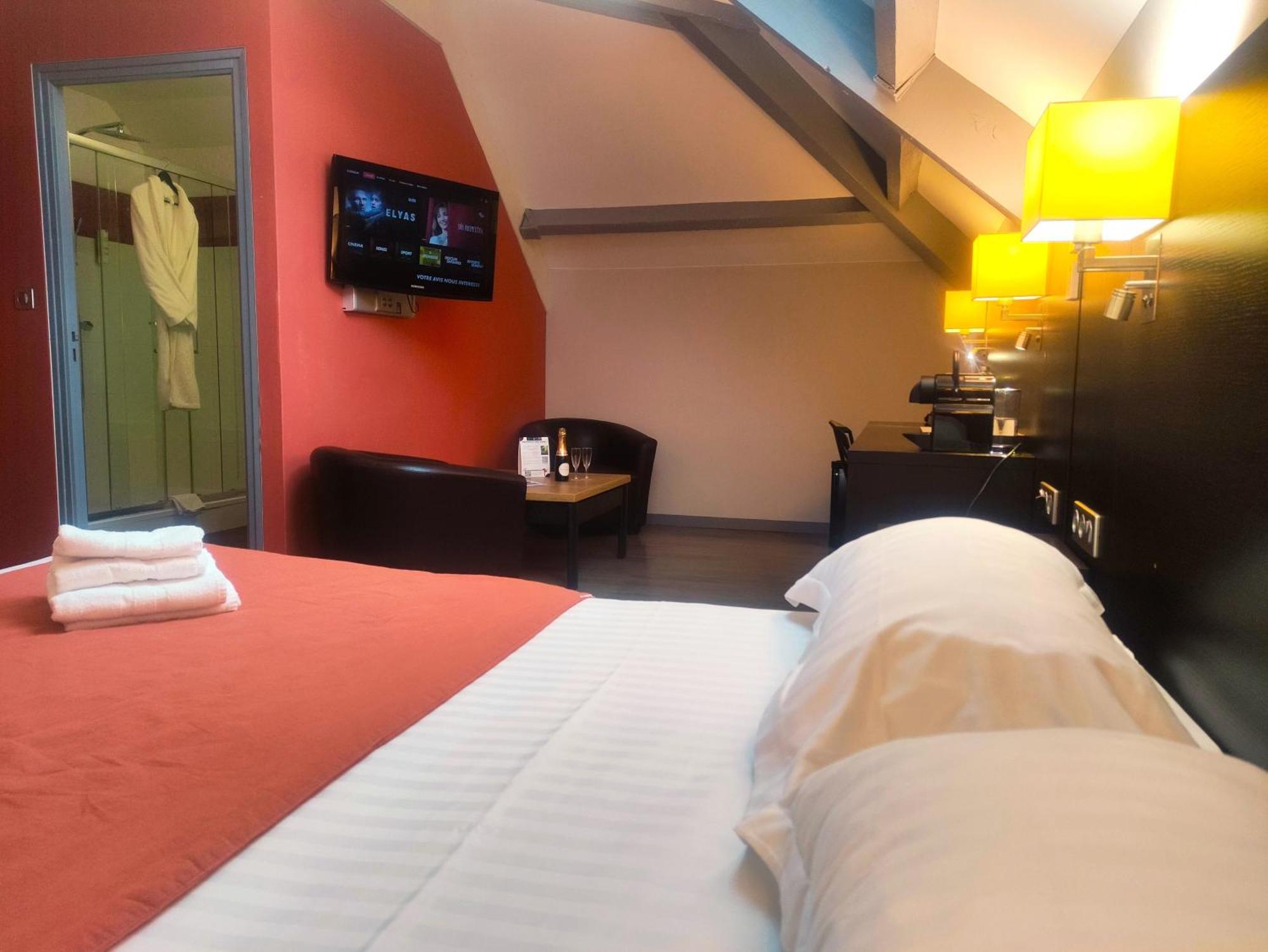 Contact Hotel Be Guest Limoges Sud ภายนอก รูปภาพ